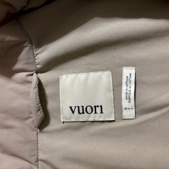Vuori Women's Canyon Insulated Jacket size small color Pumice - Picture 2 of 7